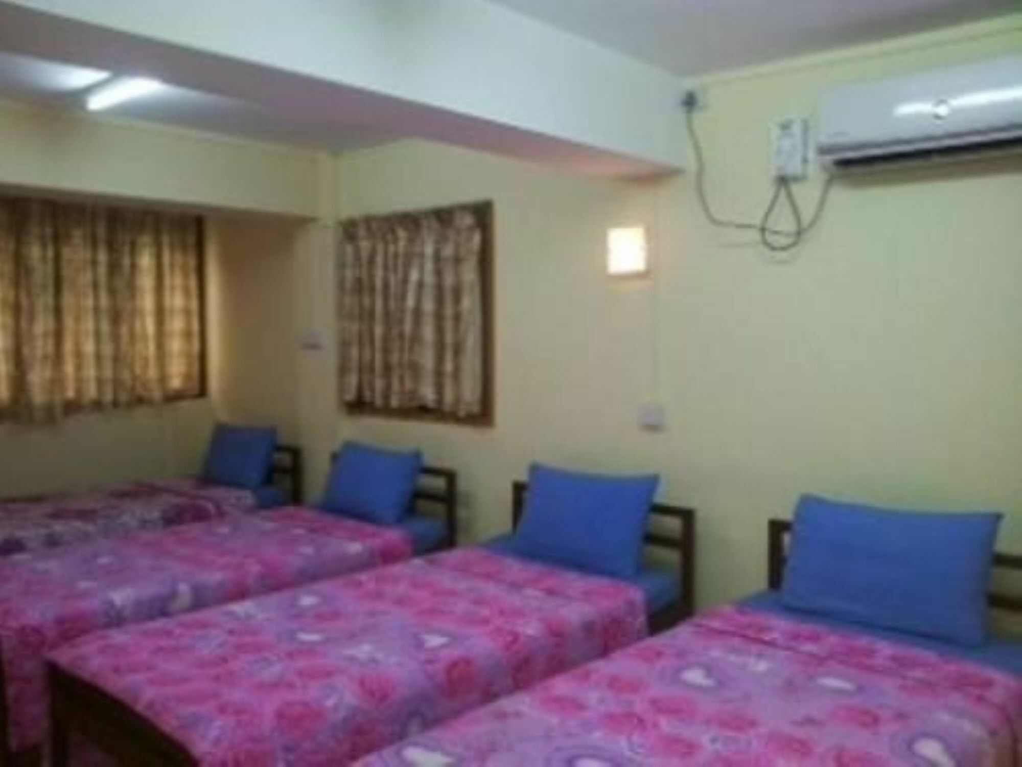 Hninn Si Budget Yangon